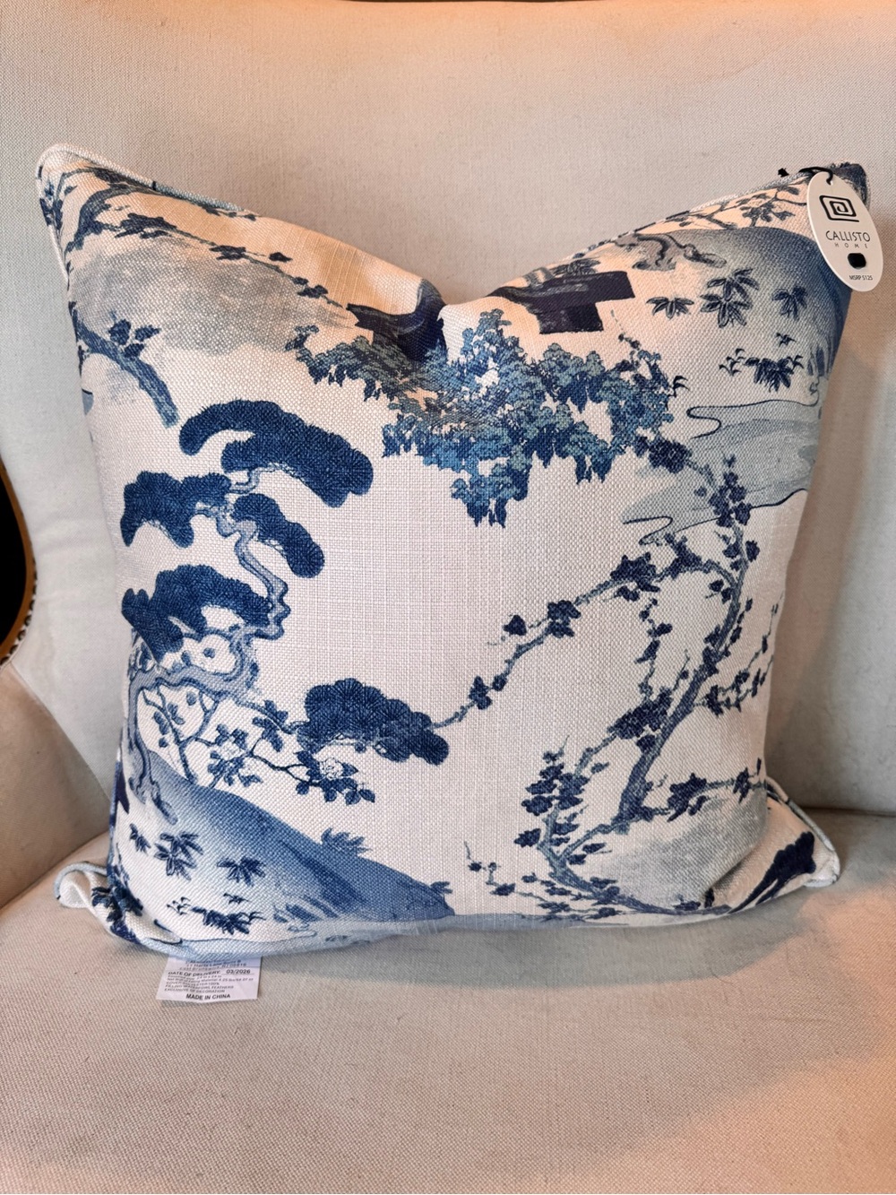 1-NWT CALLISTO HOME WATERCOLOR BONSAI DESIGN TEXTURE DECORATIVE PILLOW